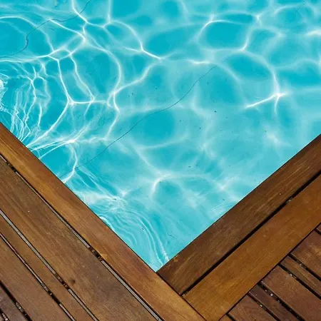 Flh Mouraria Art With Pool