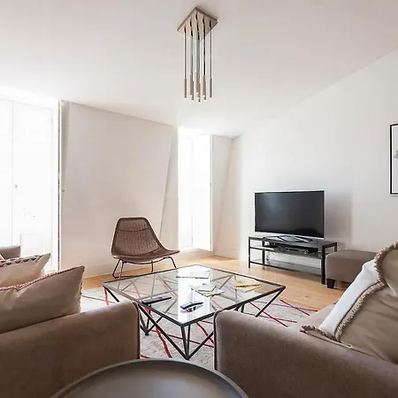 Flh Mouraria Art With Pool Lisbona